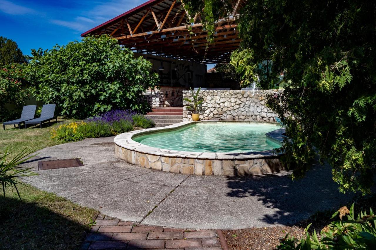Apartmany Gulliver Mikulov Exteriör bild