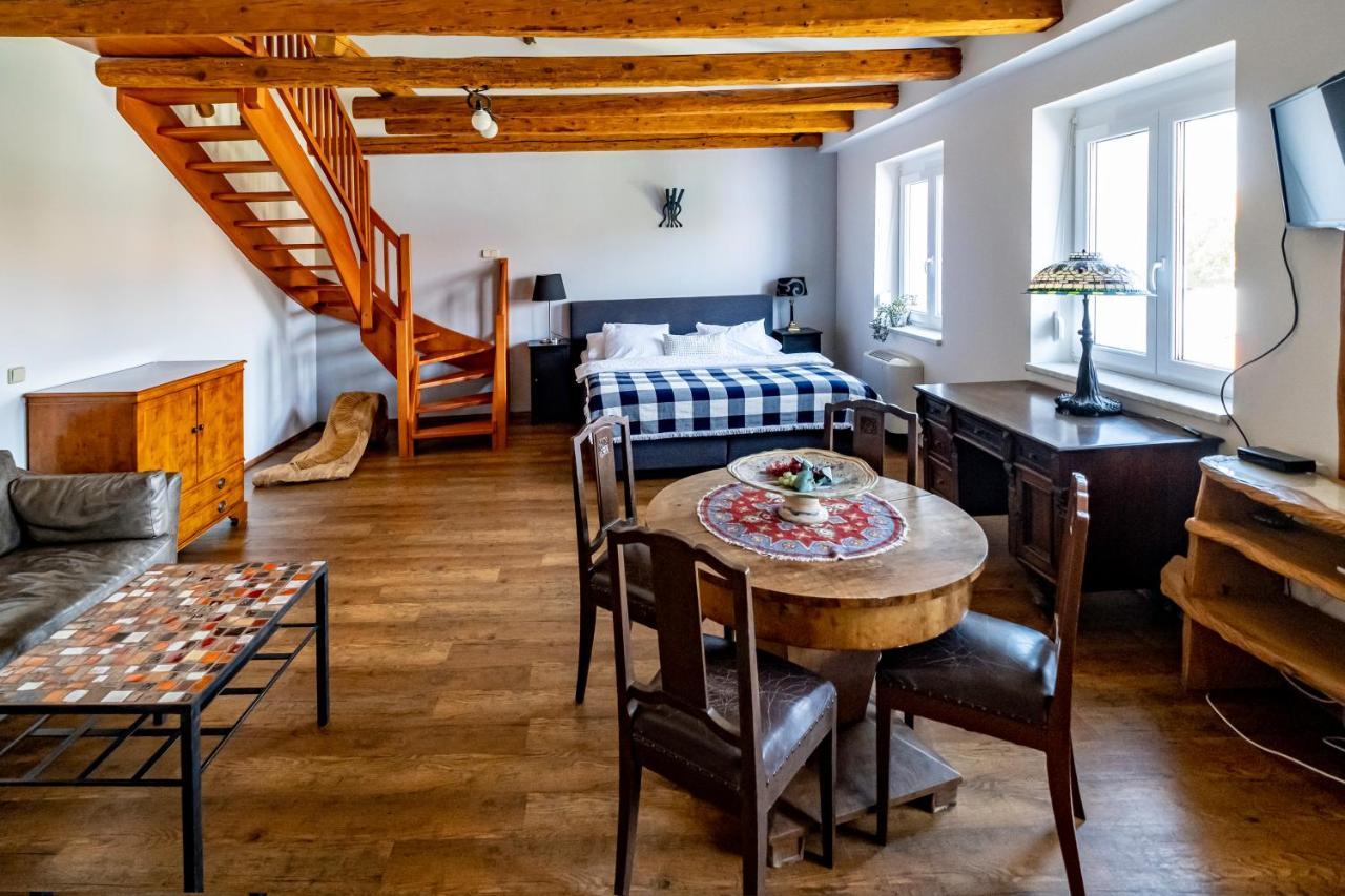 Apartmany Gulliver Mikulov Exteriör bild