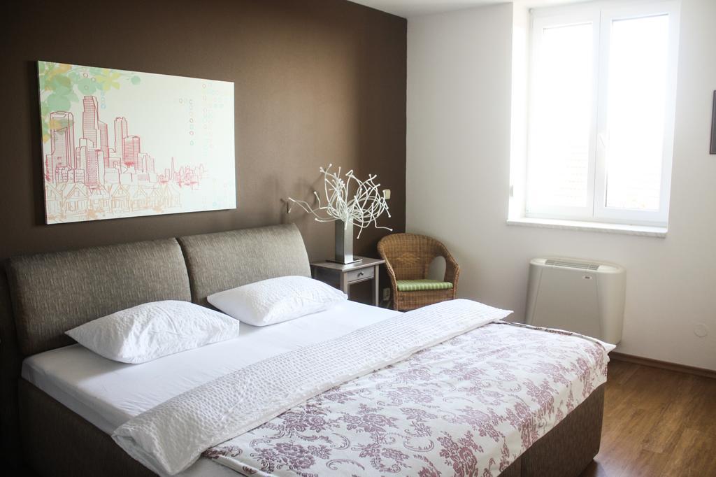 Apartmany Gulliver Mikulov Exteriör bild